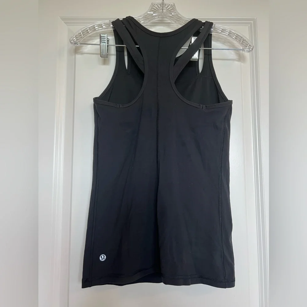 Black Lululemon tank Size Small - Picture 1 of 2